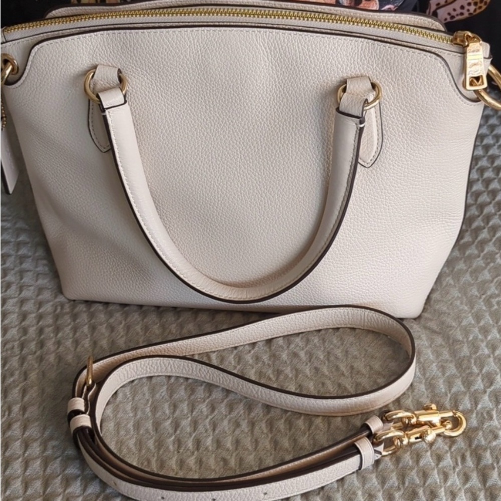 Coach Remi Satchel - Picture 3 of 14